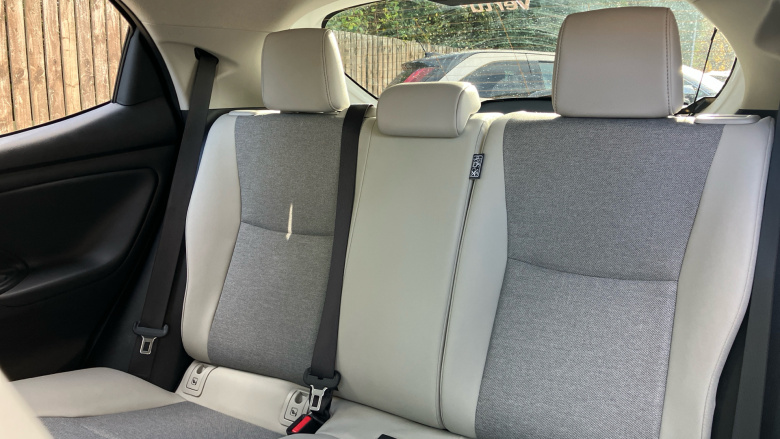 Toyota Yaris 1.5 Hybrid Excel 5dr CVT Hybrid Hatchback